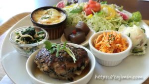 ママズプラスの週替わりランチ