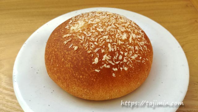 パンの店ライネッケのビーフカレーパン