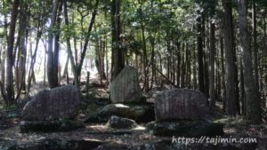 琵琶峠の石畳(瑞浪市)
