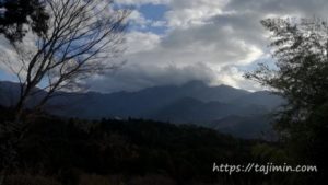 馬籠宿から見る恵那山